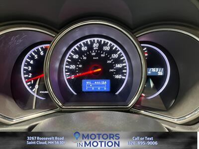 2011 Nissan Murano SL AWD w/Sunroof - Photo 13 - Saint Cloud, MN 56301