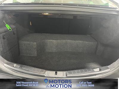 2019 Ford Fusion Hybrid SE   - Photo 16 - Saint Cloud, MN 56301