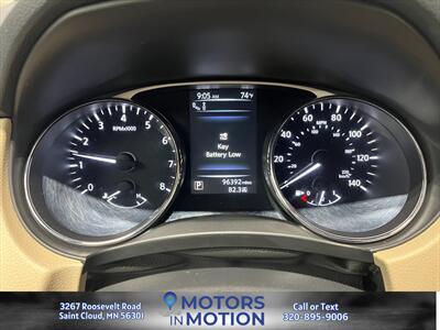 2016 Nissan Rogue SL AWD - Photo 15 - Saint Cloud, MN 56301