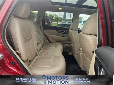 2016 Nissan Rogue SL AWD   - Photo 18 - Saint Cloud, MN 56301