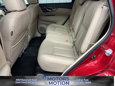 2016 Nissan Rogue SL AWD - Photo 13 - Saint Cloud, MN 56301