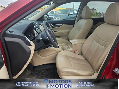 2016 Nissan Rogue SL AWD   - Photo 15 - Saint Cloud, MN 56301