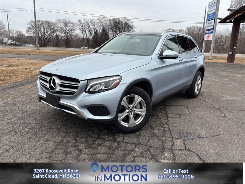 2018 Mercedes-Benz GLC 300 4MATIC AWD w/Sunroof  
