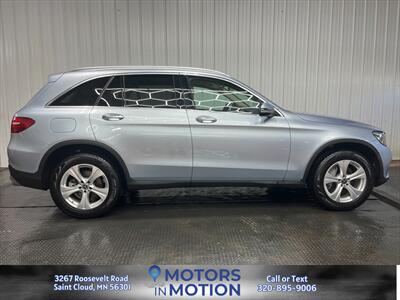 2018 Mercedes-Benz GLC 300 4MATIC AWD w/Sunroof   - Photo 6 - Saint Cloud, MN 56301