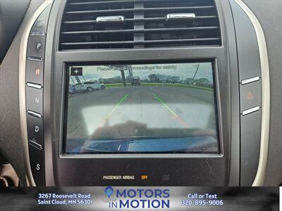 2016 Lincoln MKC Reserve AWD w/Sunroof   - Photo 11 - Saint Cloud, MN 56301