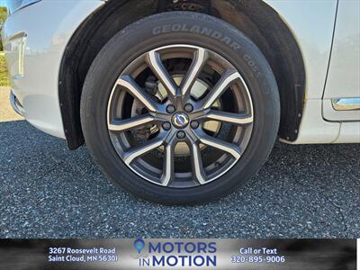 2017 Volvo XC60 T6 Dynamic AWD 2.0 - Photo 9 - Saint Cloud, MN 56301