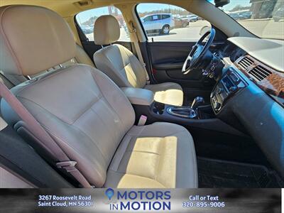 2012 Chevrolet Impala LTZ w/Sunroof - Photo 17 - Saint Cloud, MN 56301