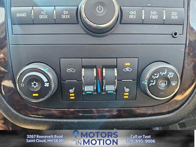 2012 Chevrolet Impala LTZ w/Sunroof - Photo 12 - Saint Cloud, MN 56301