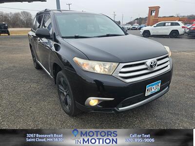 2013 Toyota Highlander Limited AWD V6 w/Sunroof - Photo 7 - Saint Cloud, MN 56301
