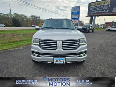 2015 Lincoln Navigator AWD - Photo 2 - Saint Cloud, MN 56301