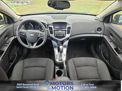 2016 Chevrolet Cruze Limited ECO Auto   - Photo 11 - Saint Cloud, MN 56301