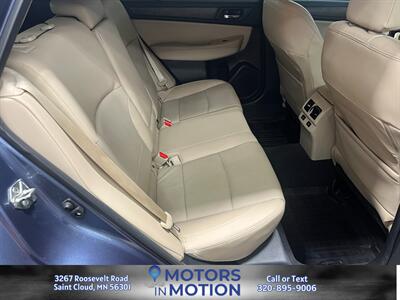 2016 Subaru Outback 2.5i Limited AWD w/Sunroof   - Photo 18 - Saint Cloud, MN 56301
