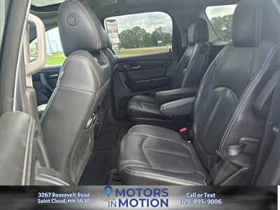 2015 GMC Acadia SLE-2 AWD w/Sunroof and DVD   - Photo 16 - Saint Cloud, MN 56301