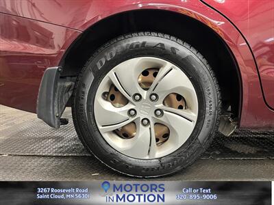 2014 Honda Civic LX FWD   - Photo 18 - Saint Cloud, MN 56301