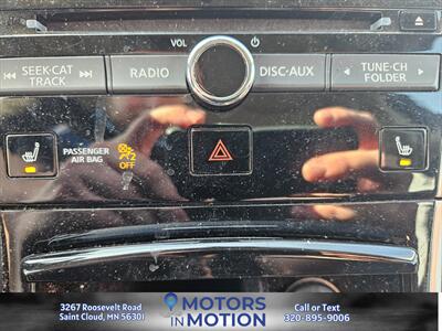 2016 INFINITI Q50 3.0T Premium AWD w/Sunroof   - Photo 13 - Saint Cloud, MN 56301