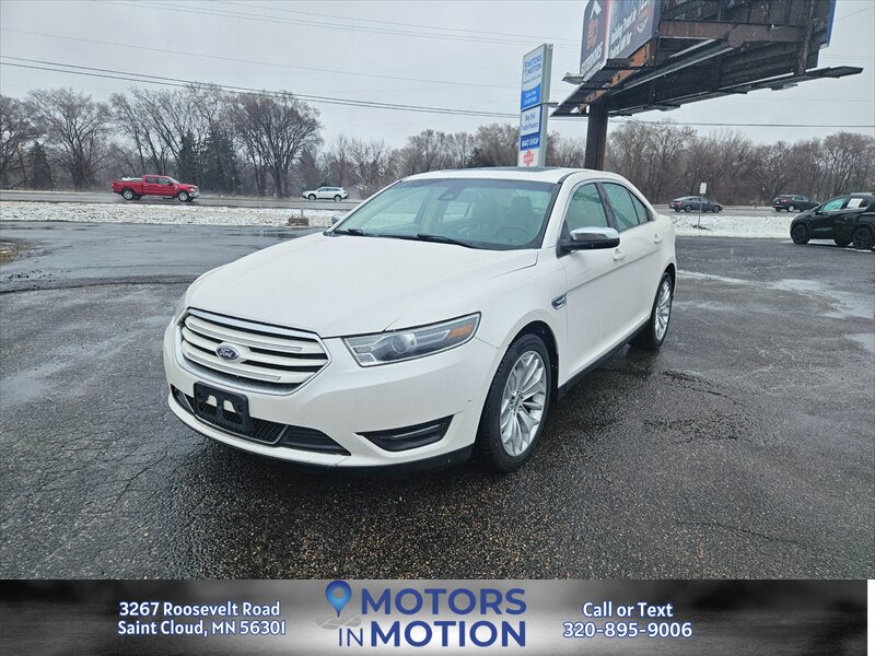 2017 Ford Taurus Limited AWD w/Sunroof  