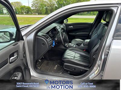 2016 Chrysler 300 S AWD - Photo 9 - Saint Cloud, MN 56301