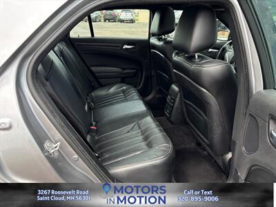 2016 Chrysler 300 S AWD - Photo 12 - Saint Cloud, MN 56301