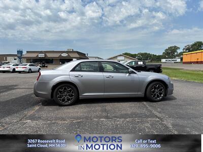 2016 Chrysler 300 S AWD - Photo 6 - Saint Cloud, MN 56301