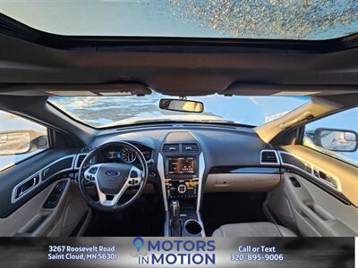 2013 Ford Explorer Limited 4WD w/Sunroof - Photo 10 - Saint Cloud, MN 56301