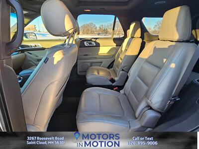 2013 Ford Explorer Limited 4WD w/Sunroof - Photo 14 - Saint Cloud, MN 56301
