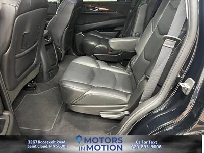 2019 Cadillac Escalade Luxury 4WD - Photo 17 - Saint Cloud, MN 56301