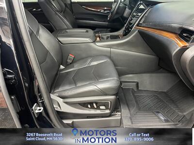2019 Cadillac Escalade Luxury 4WD - Photo 21 - Saint Cloud, MN 56301