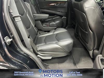 2019 Cadillac Escalade Luxury 4WD - Photo 20 - Saint Cloud, MN 56301
