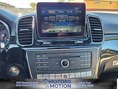 2017 Mercedes-Benz GLE GLE 350 4MATIC AWD w/Sunroof - Photo 12 - Saint Cloud, MN 56301