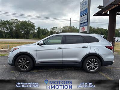 2017 Hyundai SANTA FE SE AWD   - Photo 2 - Saint Cloud, MN 56301