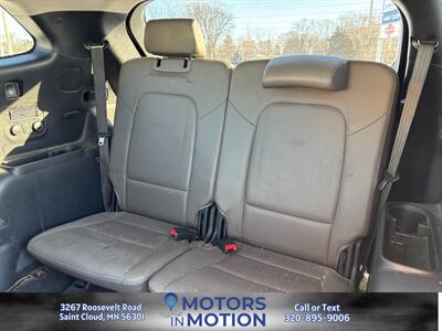 2015 Hyundai SANTA FE Limited AWD w/Sunroof   - Photo 14 - Saint Cloud, MN 56301