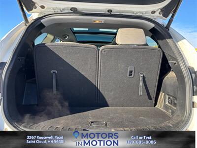 2015 Hyundai SANTA FE Limited AWD w/Sunroof   - Photo 15 - Saint Cloud, MN 56301