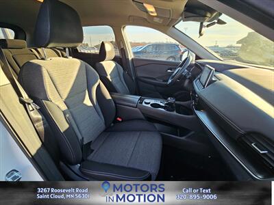 2021 Nissan Rogue SV AWD   - Photo 18 - Saint Cloud, MN 56301