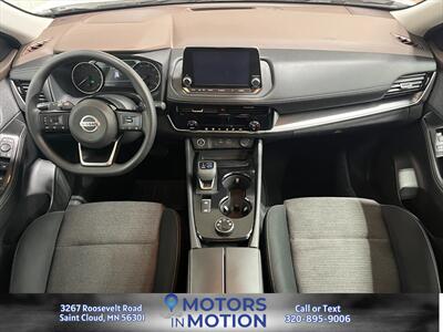 2021 Nissan Rogue SV AWD   - Photo 10 - Saint Cloud, MN 56301