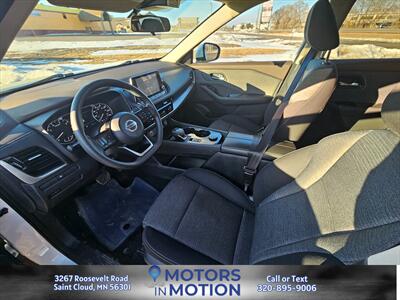 2021 Nissan Rogue SV AWD   - Photo 9 - Saint Cloud, MN 56301