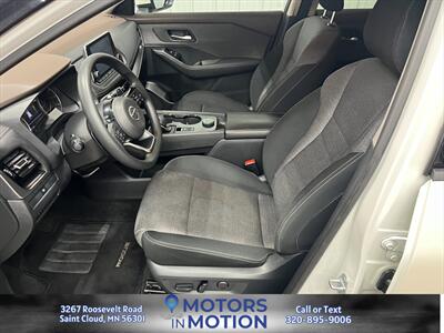 2021 Nissan Rogue SV AWD   - Photo 14 - Saint Cloud, MN 56301