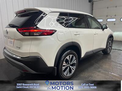2021 Nissan Rogue SV AWD   - Photo 5 - Saint Cloud, MN 56301