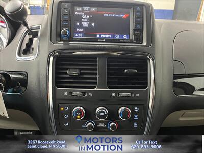 2019 Dodge Grand Caravan SXT - Photo 13 - Saint Cloud, MN 56301