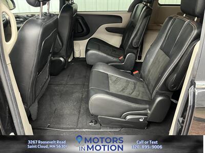 2019 Dodge Grand Caravan SXT - Photo 6 - Saint Cloud, MN 56301