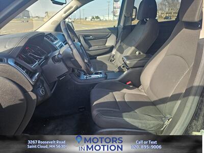 2015 GMC Acadia SLE-2 AWD   - Photo 14 - Saint Cloud, MN 56301