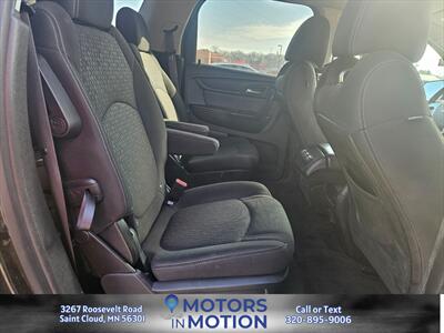 2015 GMC Acadia SLE-2 AWD   - Photo 18 - Saint Cloud, MN 56301