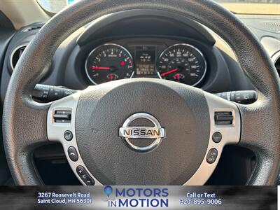 2013 Nissan Rogue SV   - Photo 9 - Saint Cloud, MN 56301