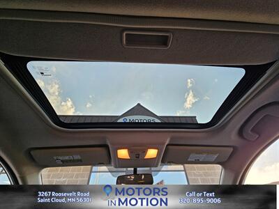 2013 Nissan Rogue SV   - Photo 11 - Saint Cloud, MN 56301
