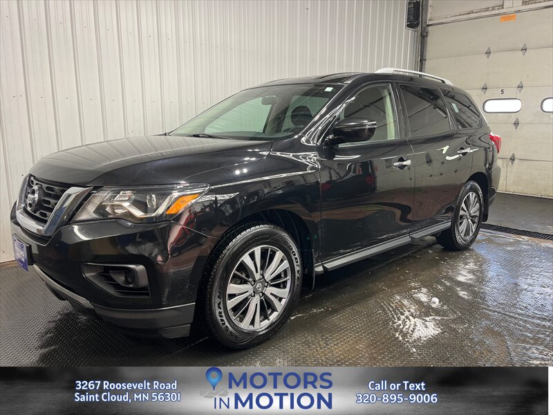 2019 Nissan Pathfinder S 4WD's photo
