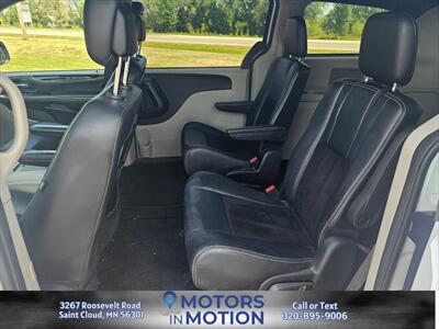 2018 Dodge Grand Caravan SXT - Photo 15 - Saint Cloud, MN 56301