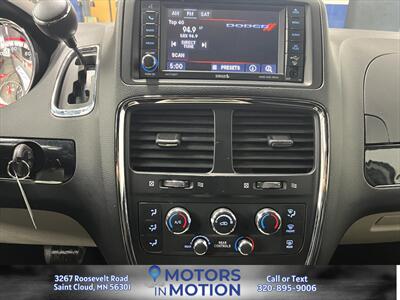 2018 Dodge Grand Caravan SXT   - Photo 17 - Saint Cloud, MN 56301