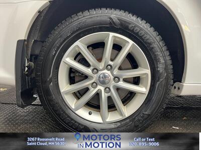 2018 Dodge Grand Caravan SXT   - Photo 20 - Saint Cloud, MN 56301