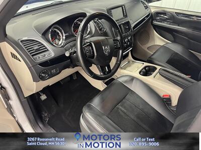 2018 Dodge Grand Caravan SXT   - Photo 10 - Saint Cloud, MN 56301