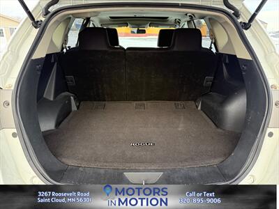 2013 Nissan Rogue SV AWD - Photo 18 - Saint Cloud, MN 56301