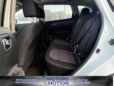 2013 Nissan Rogue SV AWD - Photo 17 - Saint Cloud, MN 56301